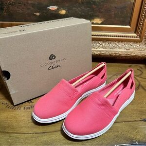 Clarks Breeze Step Fashion Sneakers Pink Stylish and Comfortable Womens Shoes